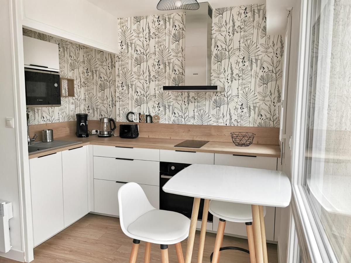 Appartement Lumineux Avec Balcon Et Parking Шербур-ан-Котантен Экстерьер фото