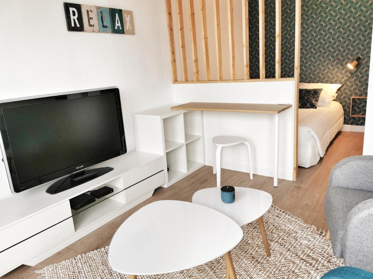 Appartement Lumineux Avec Balcon Et Parking Шербур-ан-Котантен Экстерьер фото